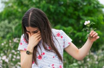 This ‘Molecular Protect’ May Cease Pollen Earlier than It Wrecks Your Nostril