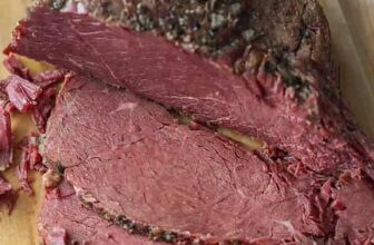 Tips on how to Prepare dinner Corned Beef (Stovetop)